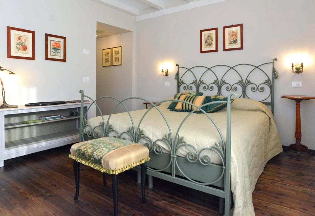 I Torretti Locazione Turistica, Ristorante, Lounge Bar Hotel Азоло Екстериор снимка